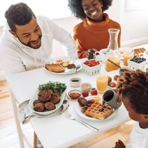 family eating breakfast